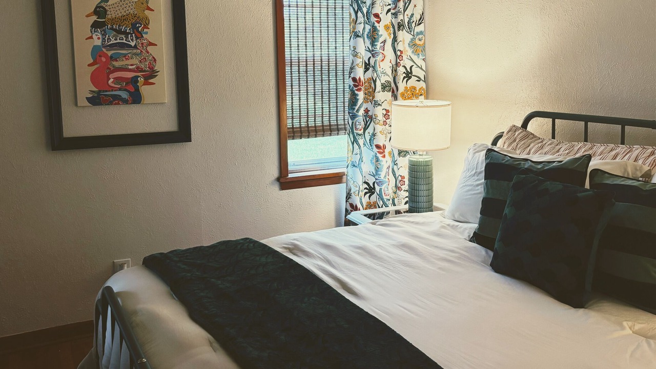 Photo of Bedroom in Pineville