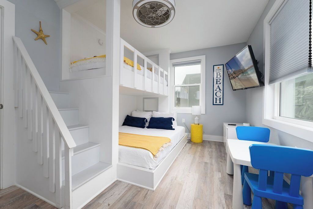 Photo of Bedroom in Jacksonville Beach