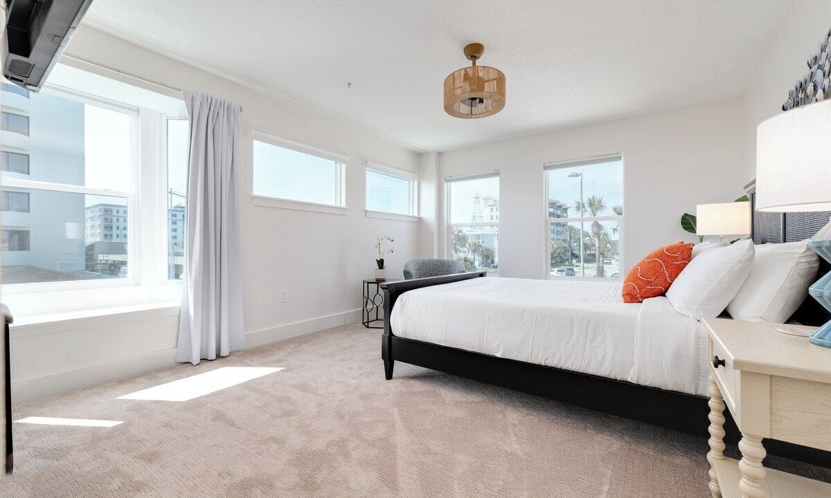 Photo of Bedroom in Jacksonville Beach