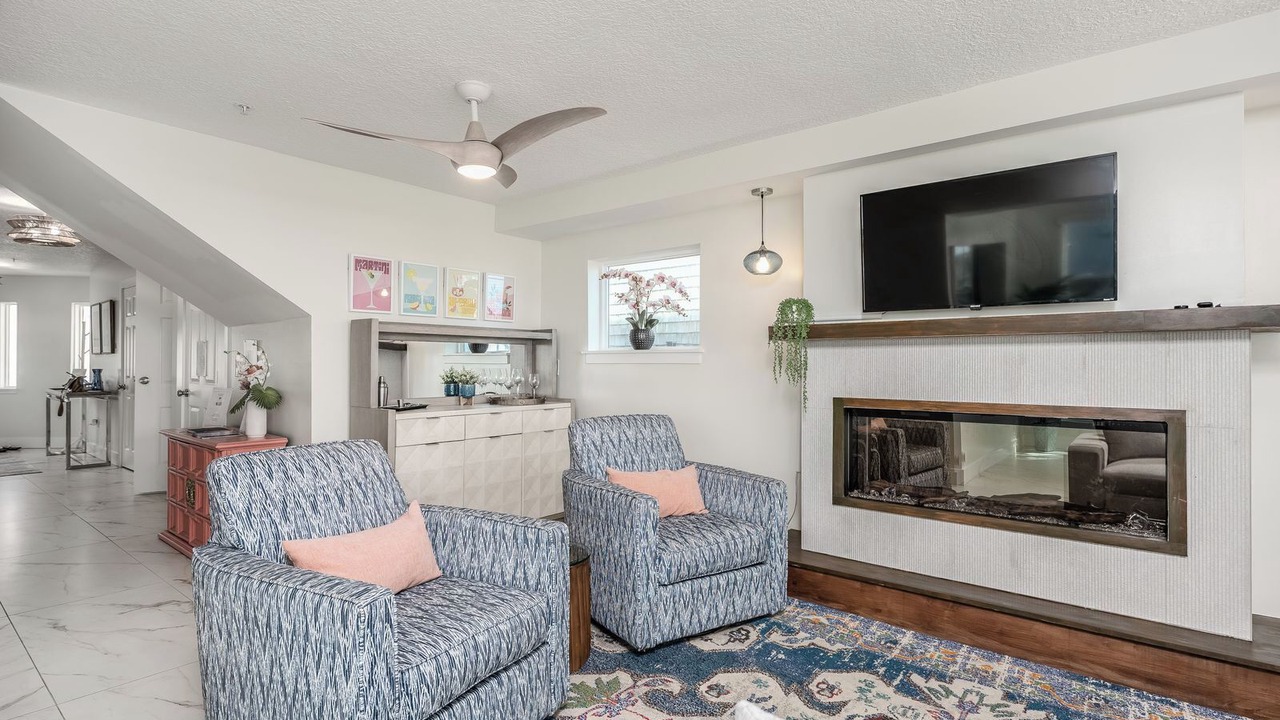 Photo of Livingroom in Jacksonville Beach