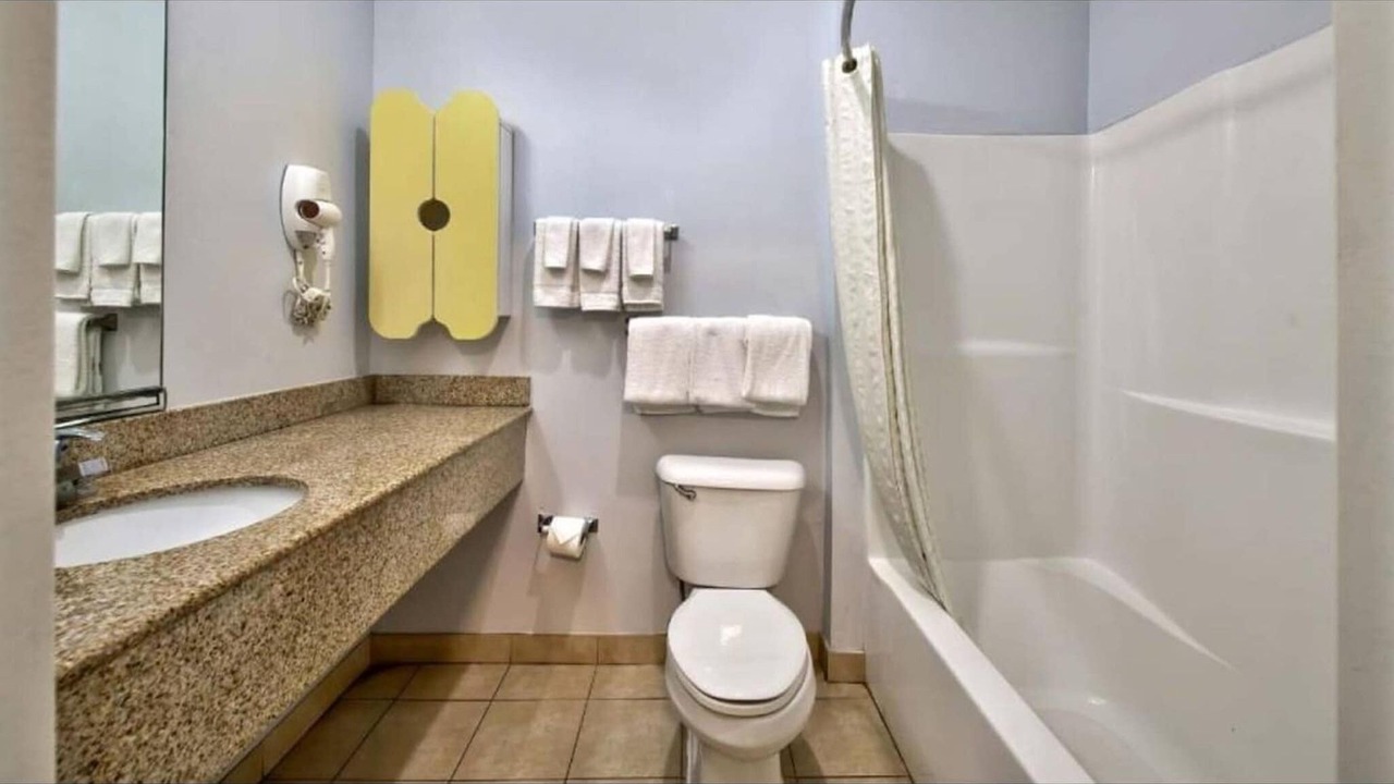 Photo of Bathroom in Sulphur