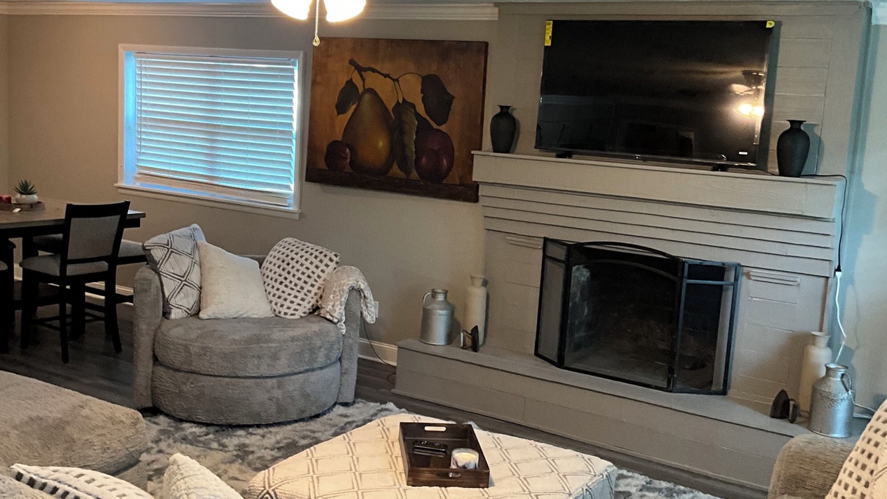 Photo of Livingroom in Tupelo