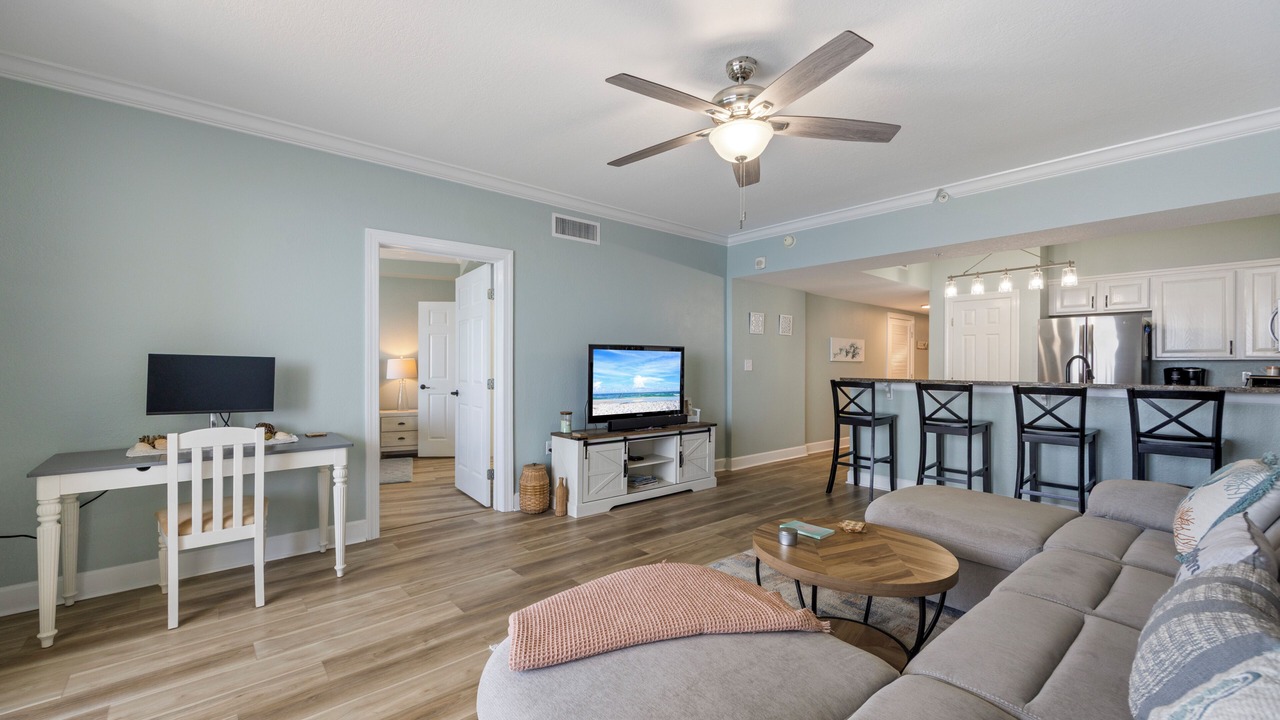 Photo of Livingroom in Ono Island