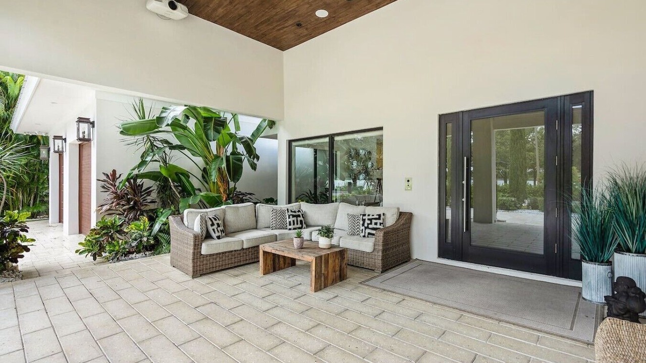 Photo of Patio Balcony in Lake Ida Shores