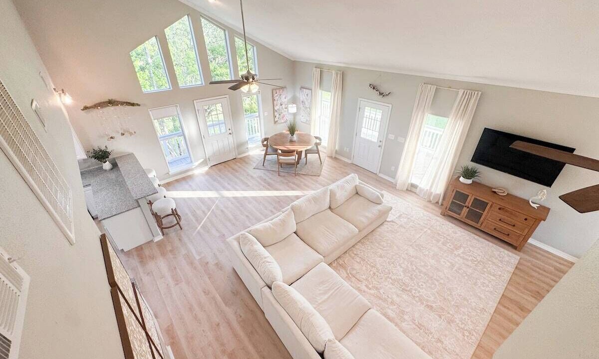 Photo of Livingroom in D'Iberville