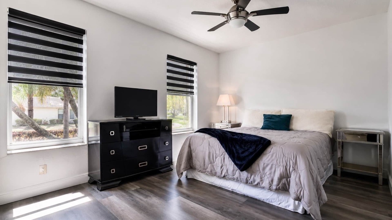 Photo of Bedroom in Deerfield Beach