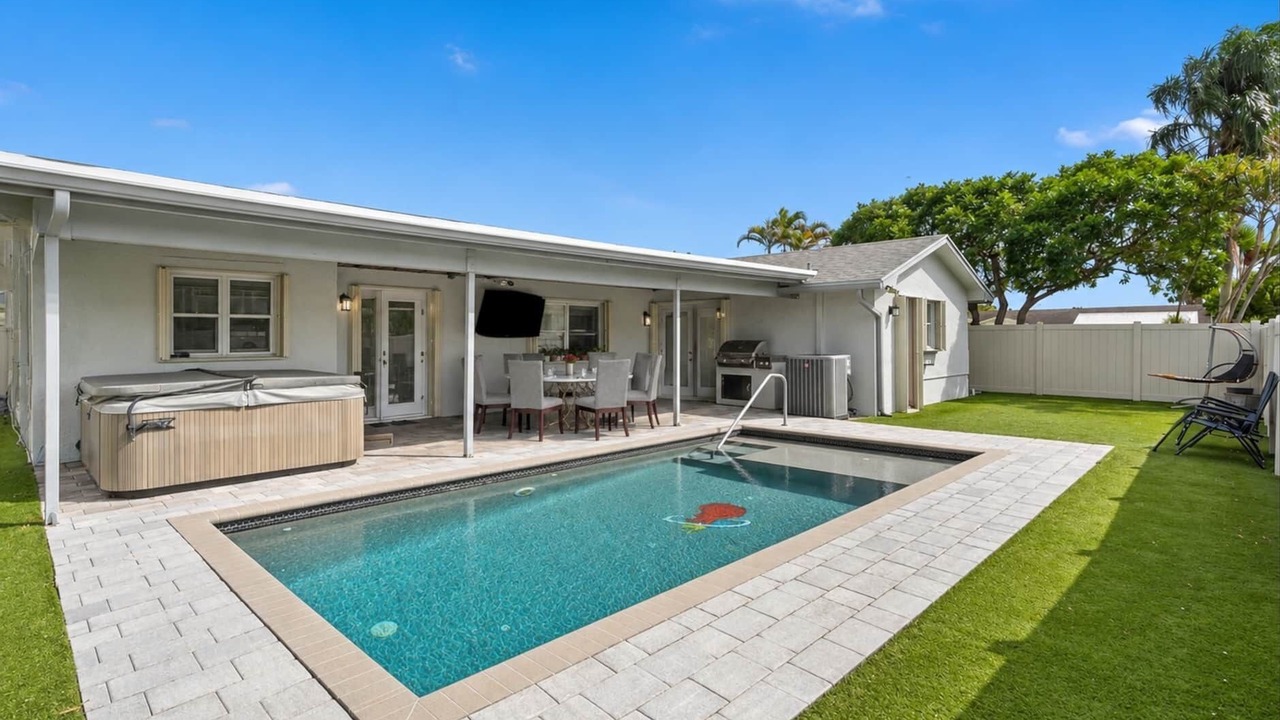 Photo of Outdoor in Deerfield Beach