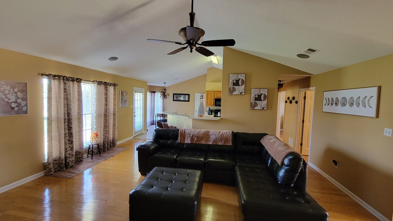 Photo of Livingroom in Horn Lake