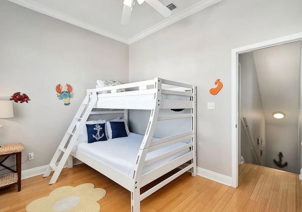 Photo of Bedroom in Village of Sugar Beach