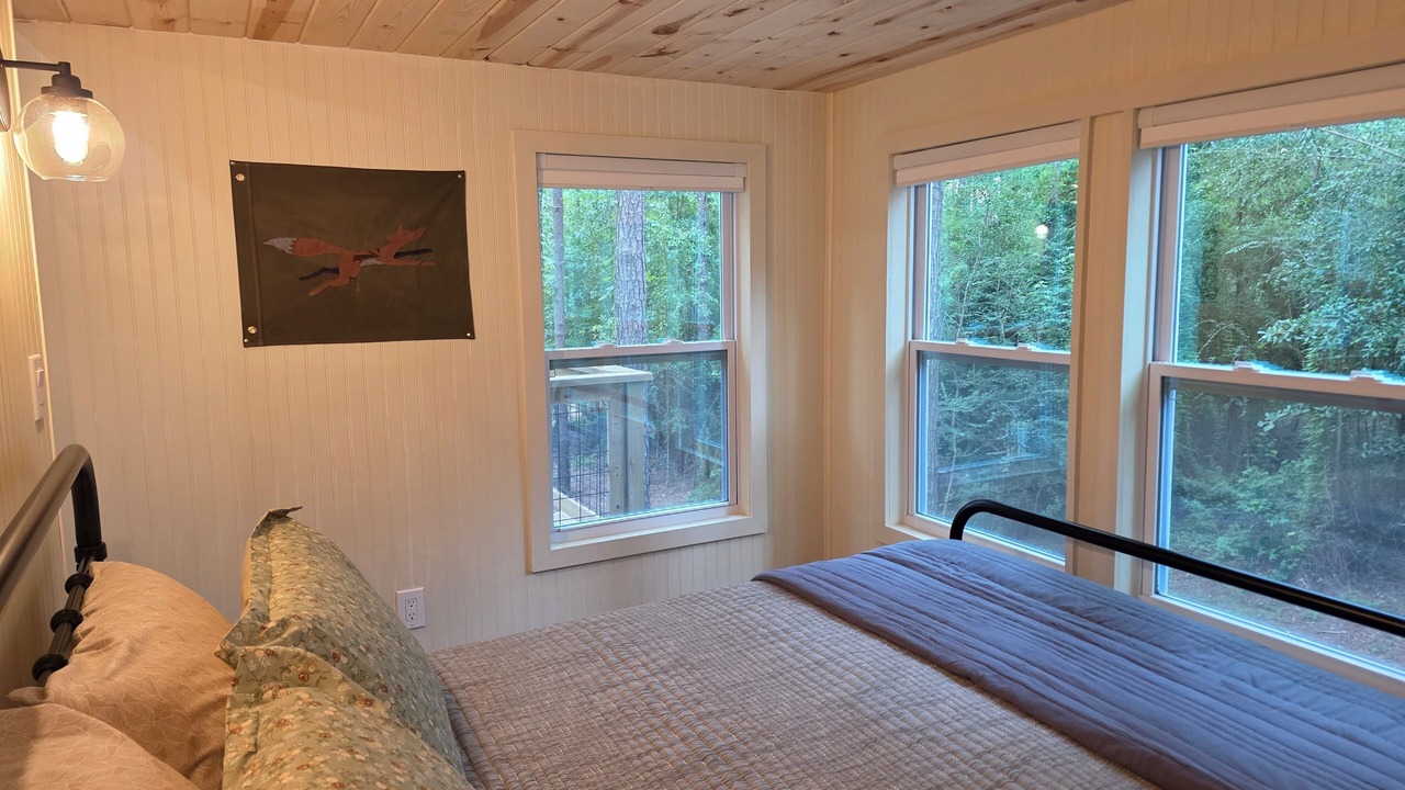 Photo of Bedroom in Mount Olive