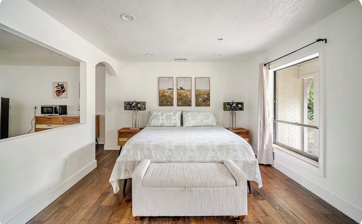 Photo of Bedroom in Egypt Lake-Leto