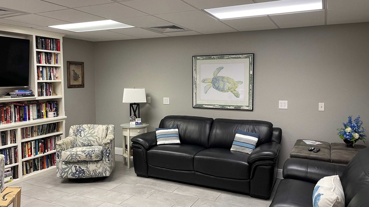 Photo of Livingroom in Ono Island