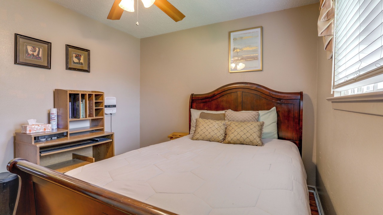 Photo of Bedroom in Scotlandville