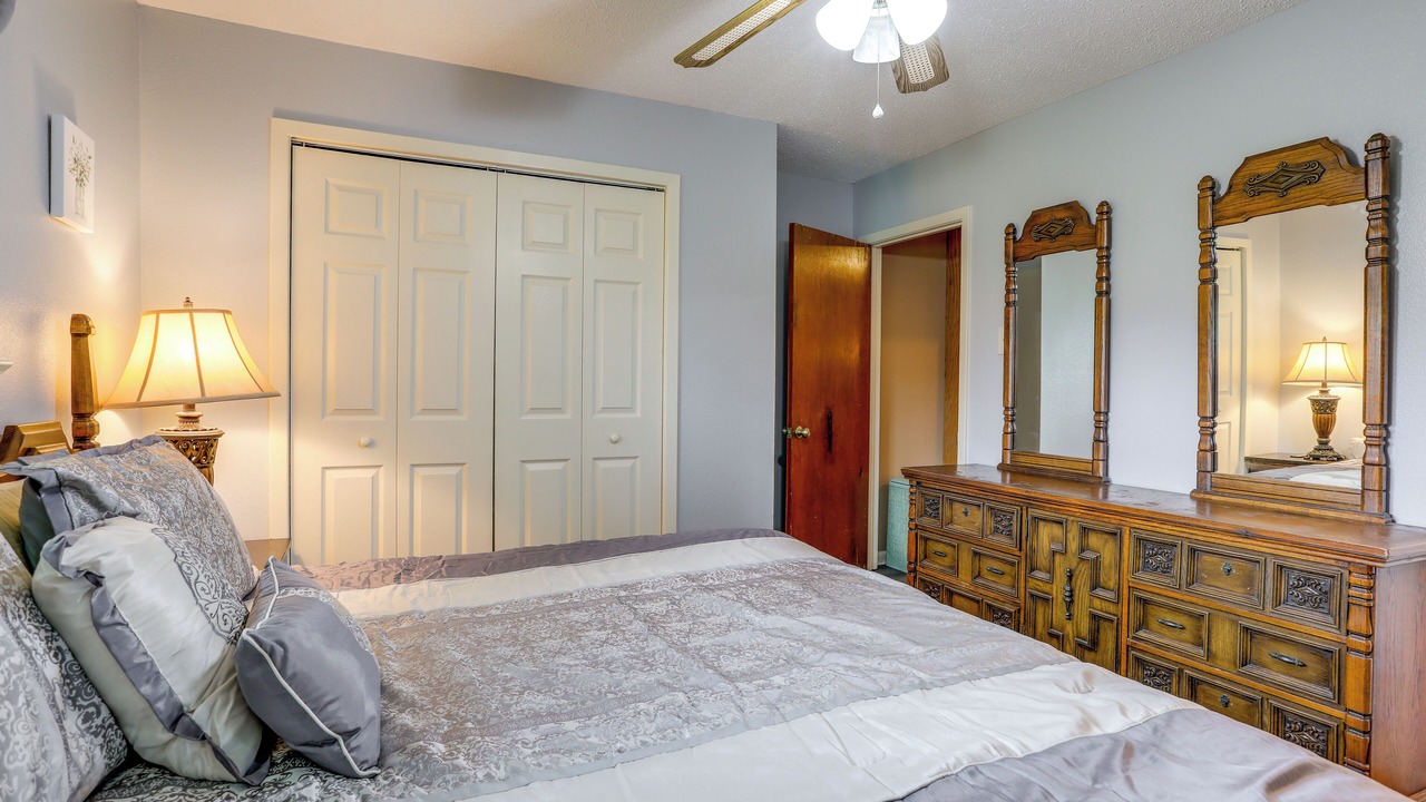 Photo of Bedroom in Scotlandville