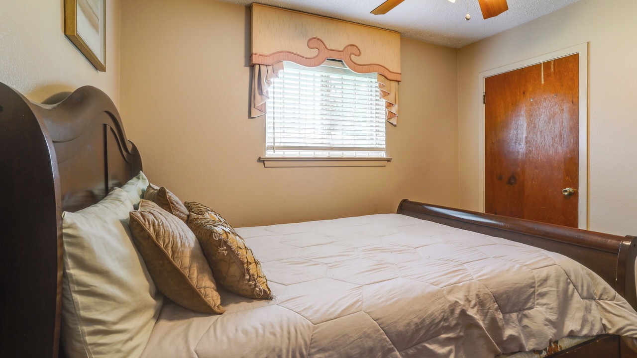 Photo of Bedroom in Scotlandville