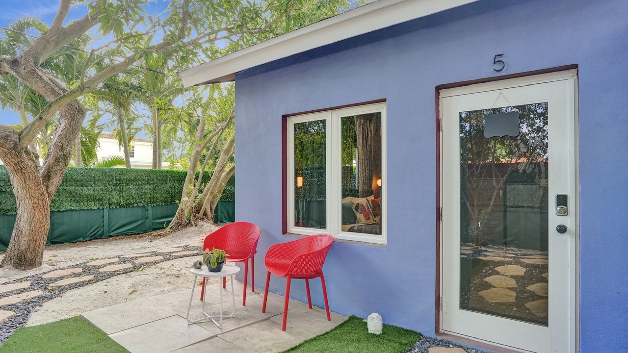 Photo of Patio Balcony in Wilton Manors