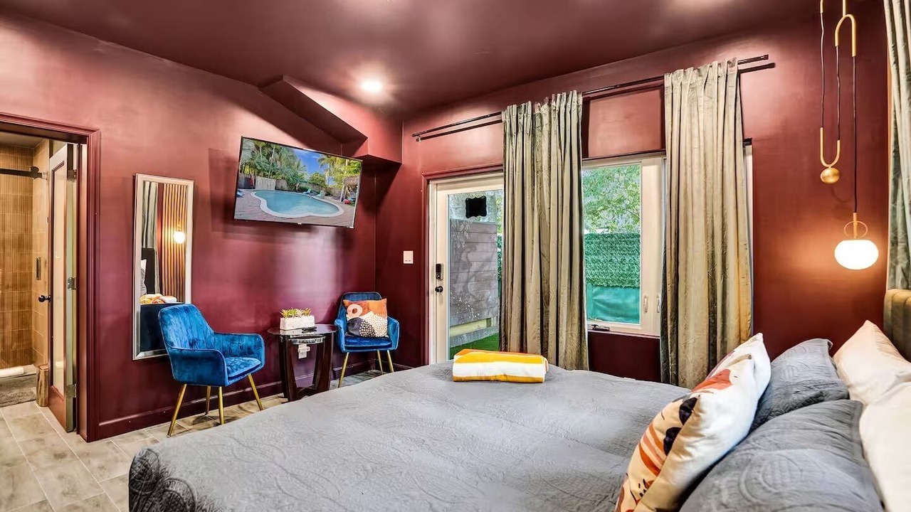 Photo of Bedroom in Wilton Manors