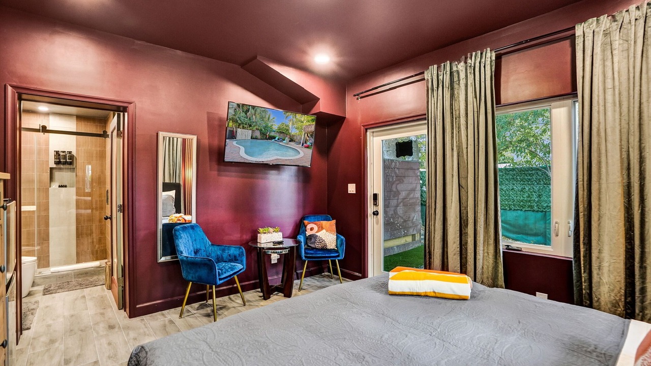 Photo of Bedroom in Wilton Manors