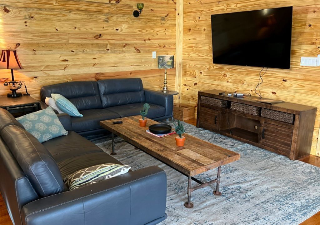 Photo of Livingroom in Baker