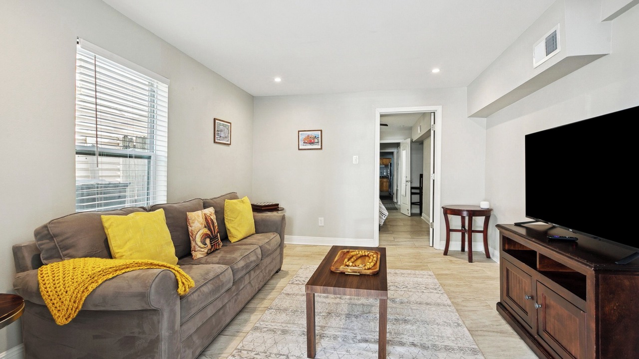Photo of Livingroom in Broadmoor