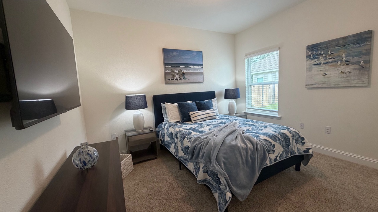 Photo of Bedroom in Foley