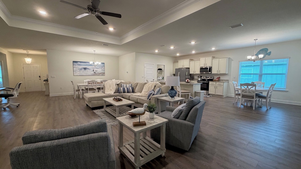 Photo of Livingroom in Foley