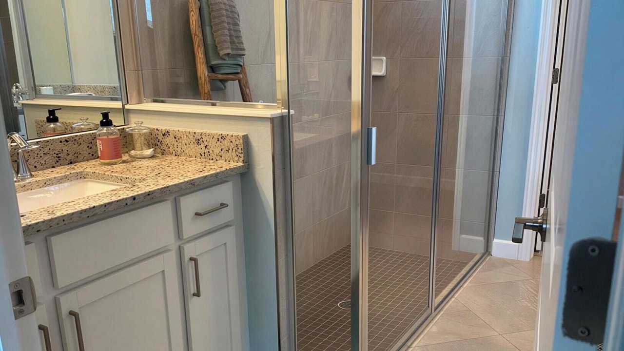Photo of Bathroom in Lakewood Ranch