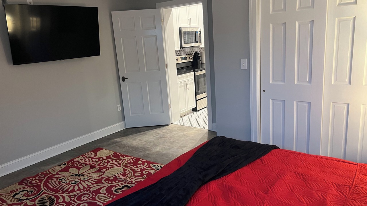 Photo of Bedroom in Pascagoula