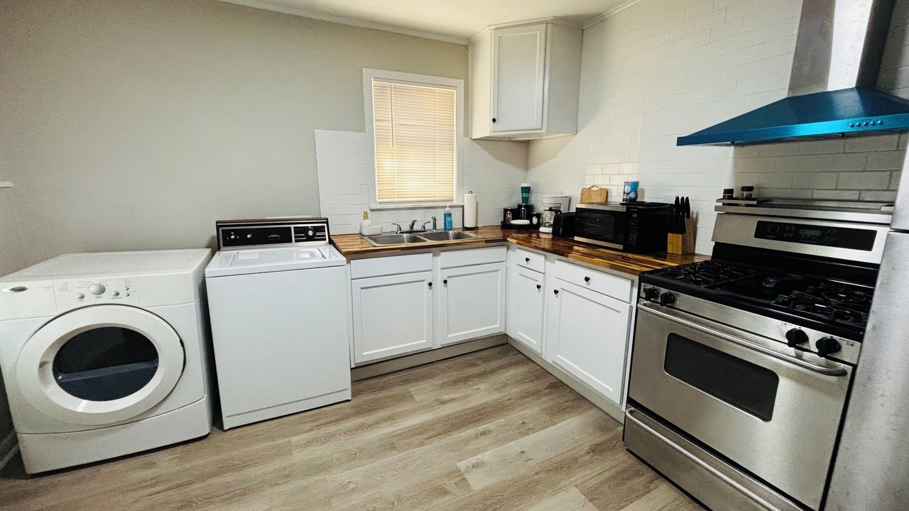 Photo of Kitchen in Highland Historic District