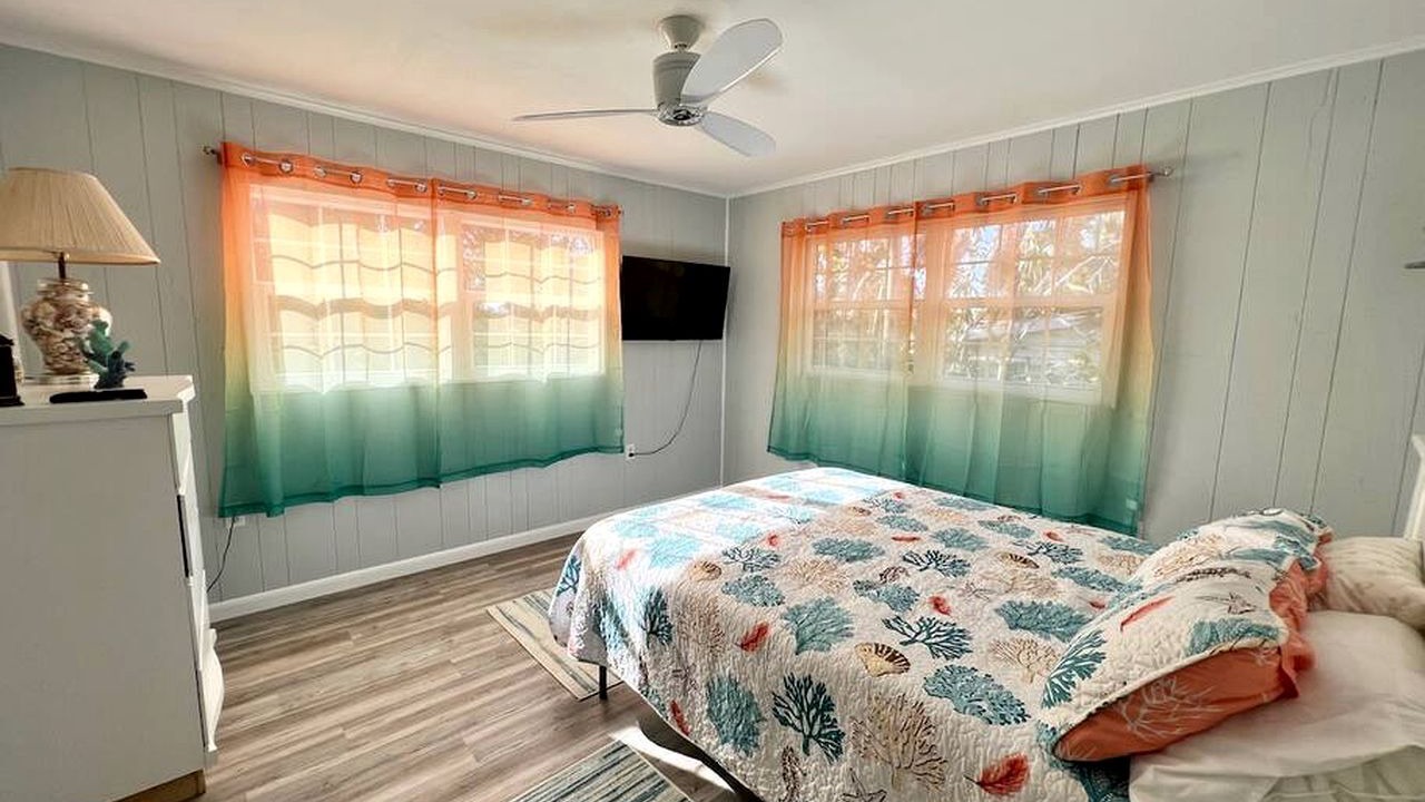 Photo of Bedroom in Placida