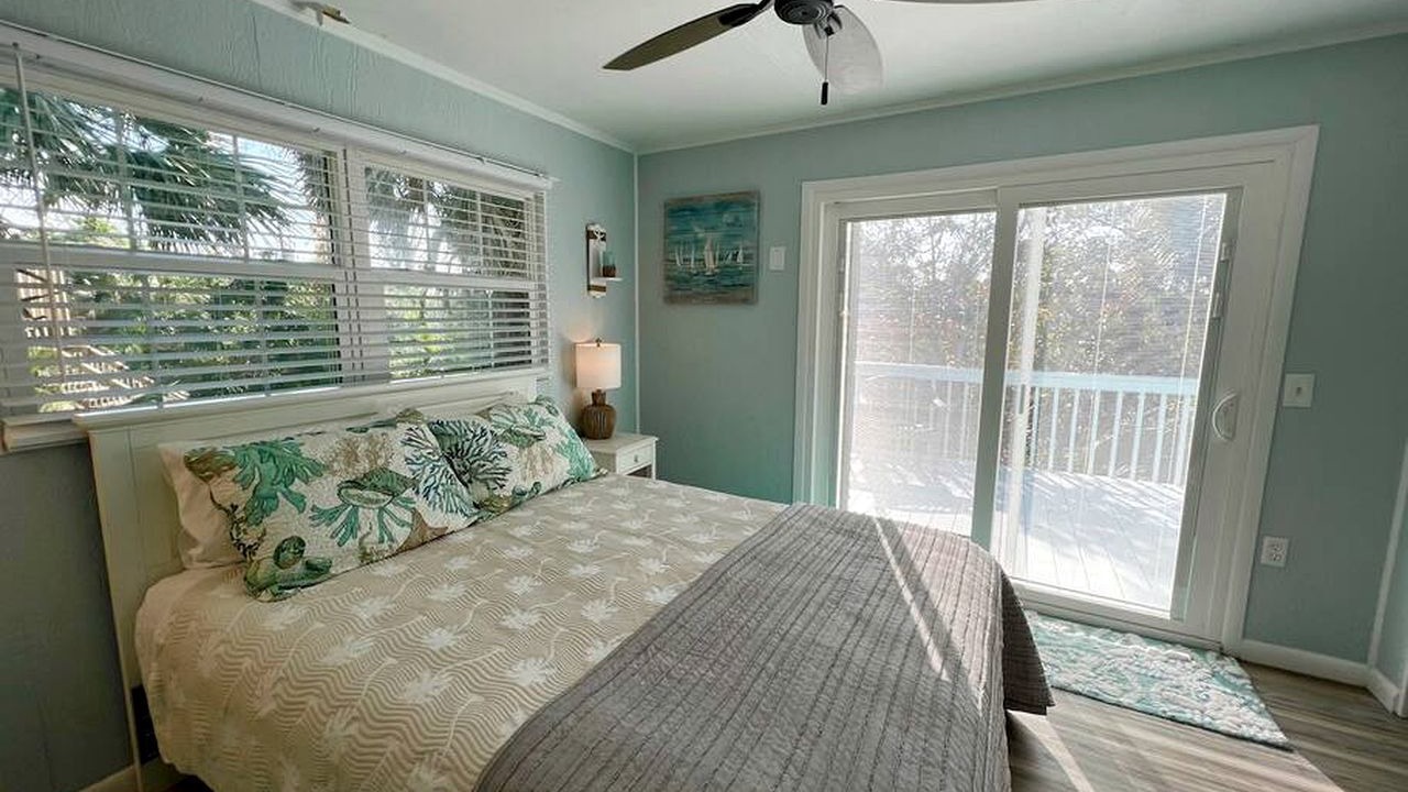 Photo of Bedroom in Placida