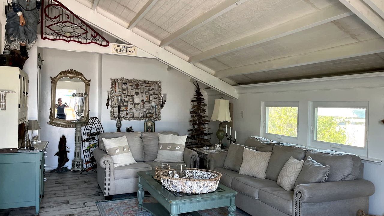 Photo of Livingroom in Placida