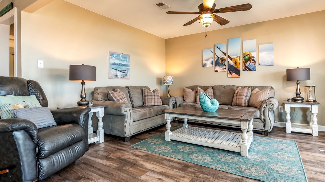 Photo of Livingroom in Silver Cay