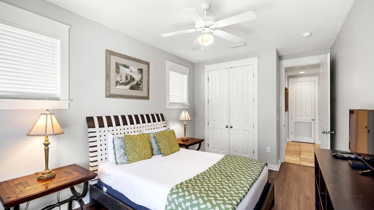 Photo of Bedroom in Laurel Grove
