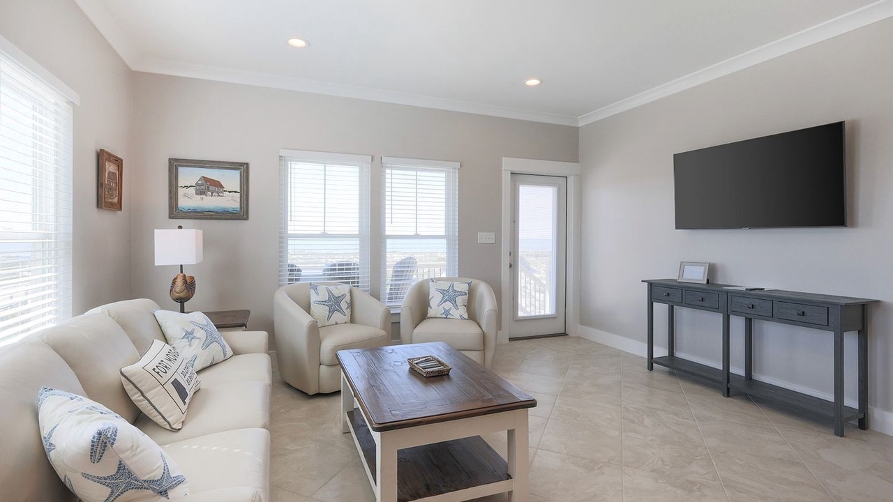 Photo of Livingroom in Fort Morgan