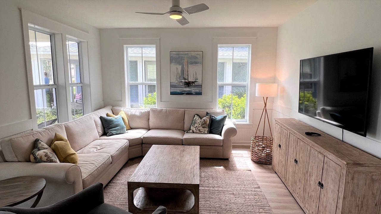 Photo of Livingroom in Laurel Grove