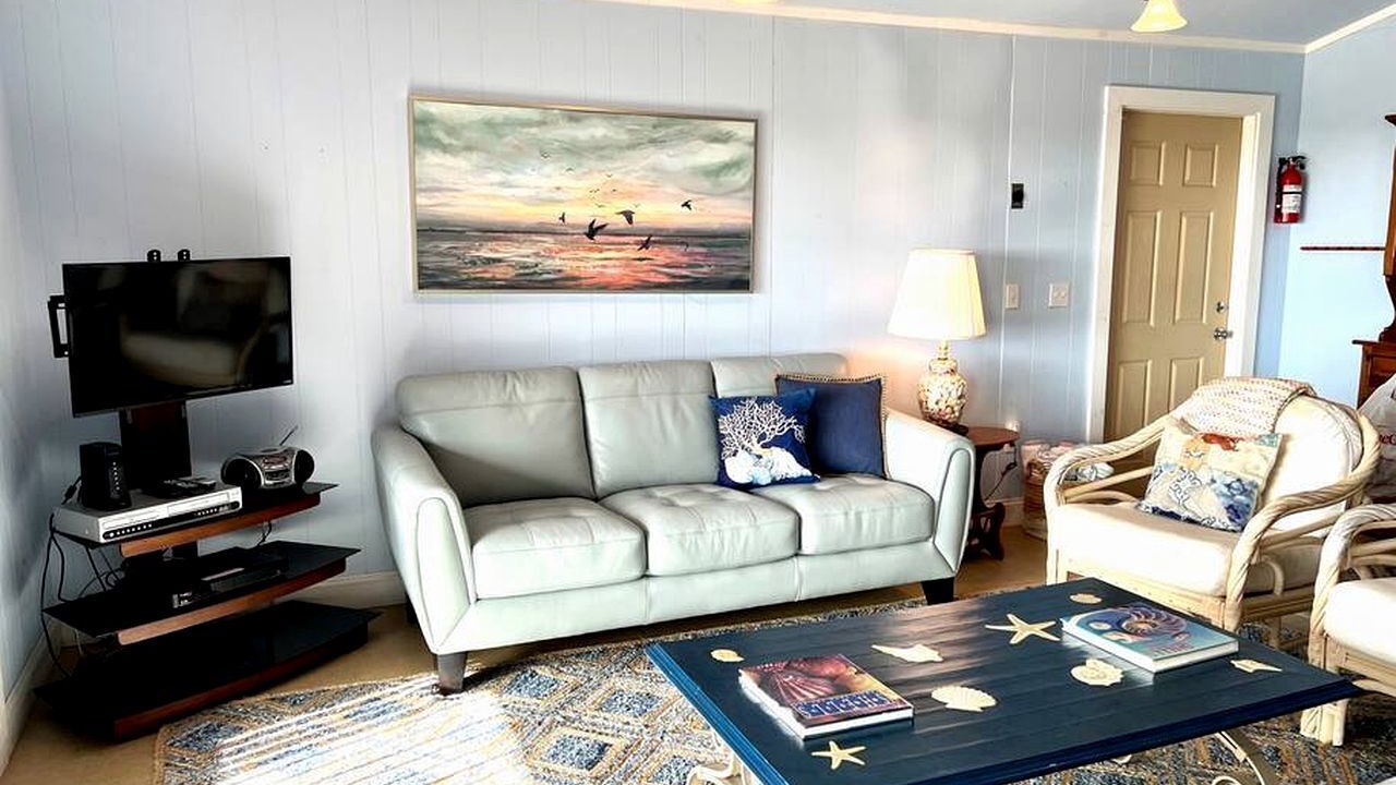 Photo of Livingroom in Placida