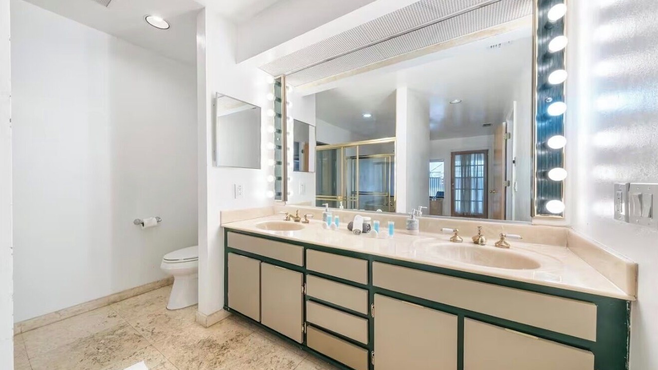 Photo of Bathroom in Tamarac