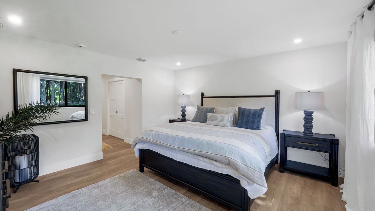 Photo of Bedroom in Central Naples