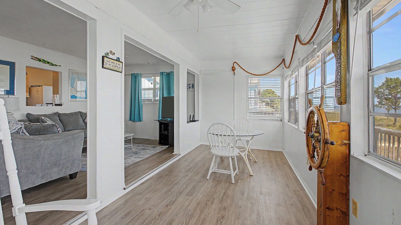 Photo of Livingroom in Alligator Point