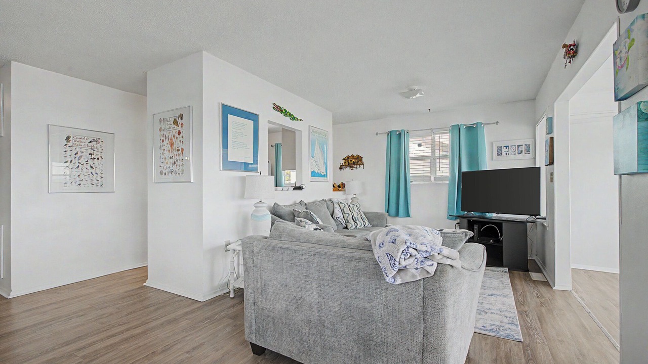 Photo of Livingroom in Alligator Point