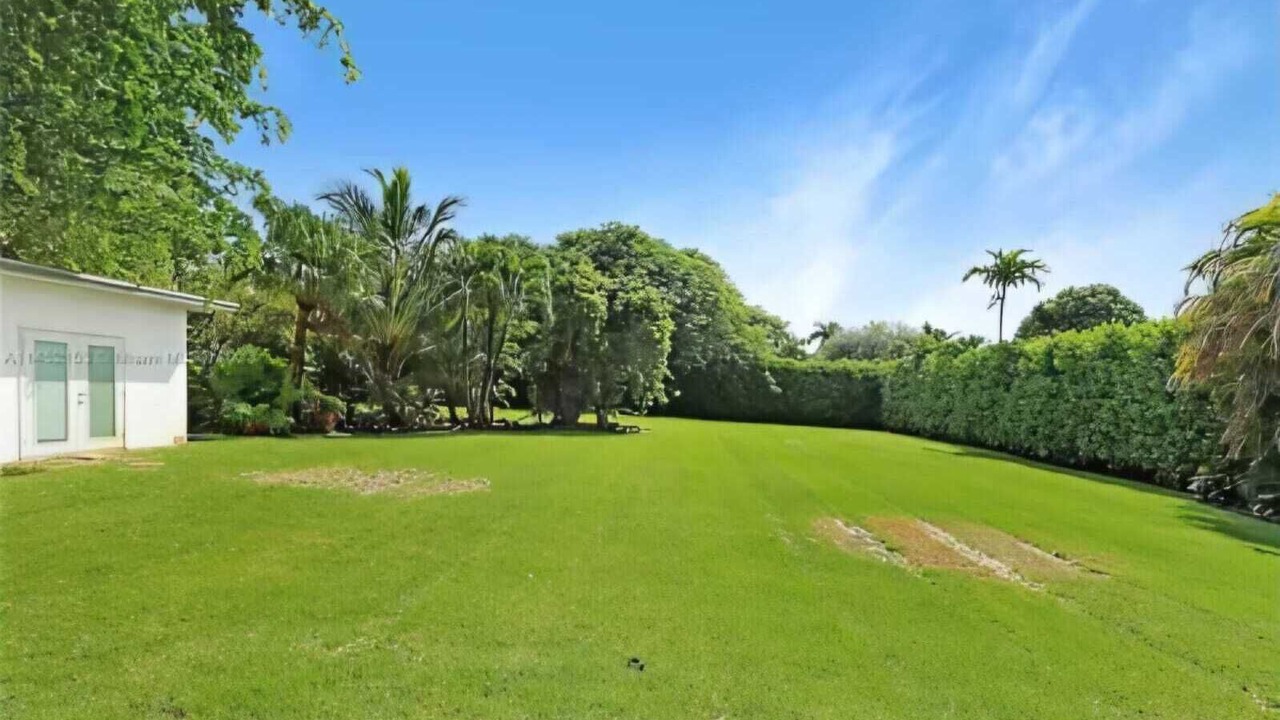 Photo of Outdoor in Ludlam