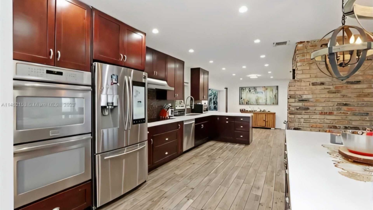 Photo of Kitchen in Ludlam