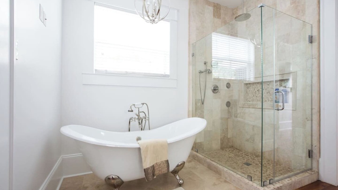 Photo of Bathroom in Audubon