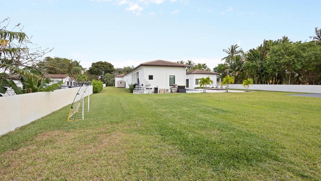 Photo of Outdoor in Ludlam
