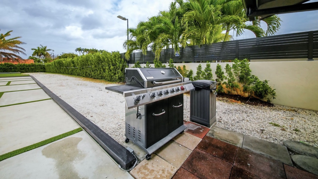 Photo of Patio Balcony in Tamiami