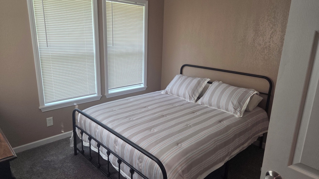 Photo of Bedroom in Ingalls