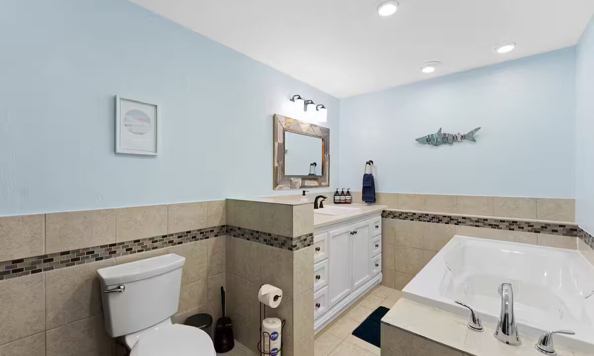 Photo of Bathroom in Port Orange