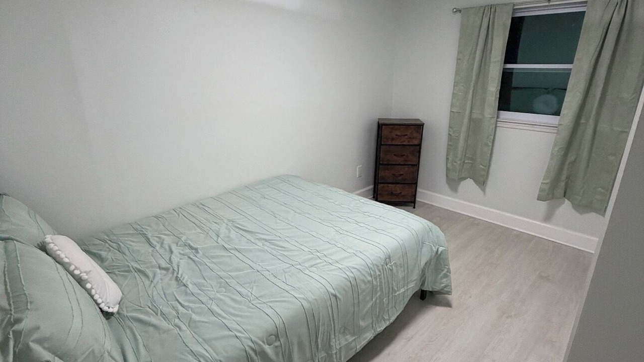 Photo of Bedroom in Richmond Heights