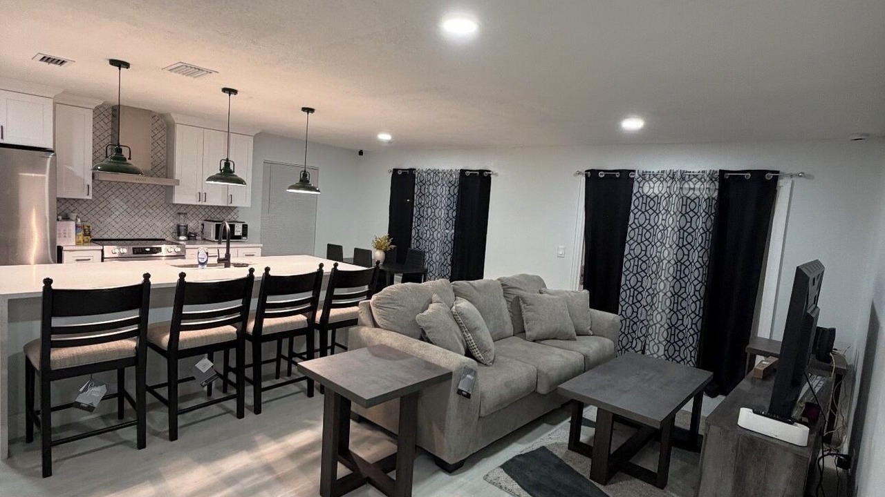 Photo of Livingroom in Richmond Heights